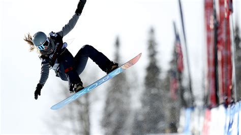 De 2018 Winterspelen en hun invloed op de wereldwijde populariteit van snowboarden: Een blik op de carrière van Hwang Hee-chan