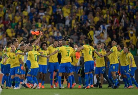 De Globale Invloed van de Copa América 2019: Een Braziliaanse Triomf en een Weg naar Hernieuwing